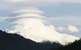 MT_Jefferson_three_rings_closeup2.jpg